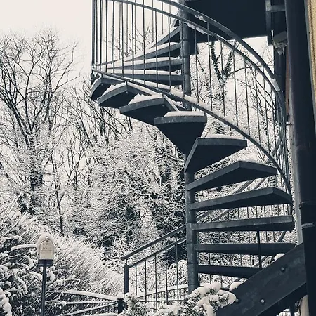 Ferienwohnung Schweier - Außerhalb und doch zentral Freiburg im Breisgau Exterior foto